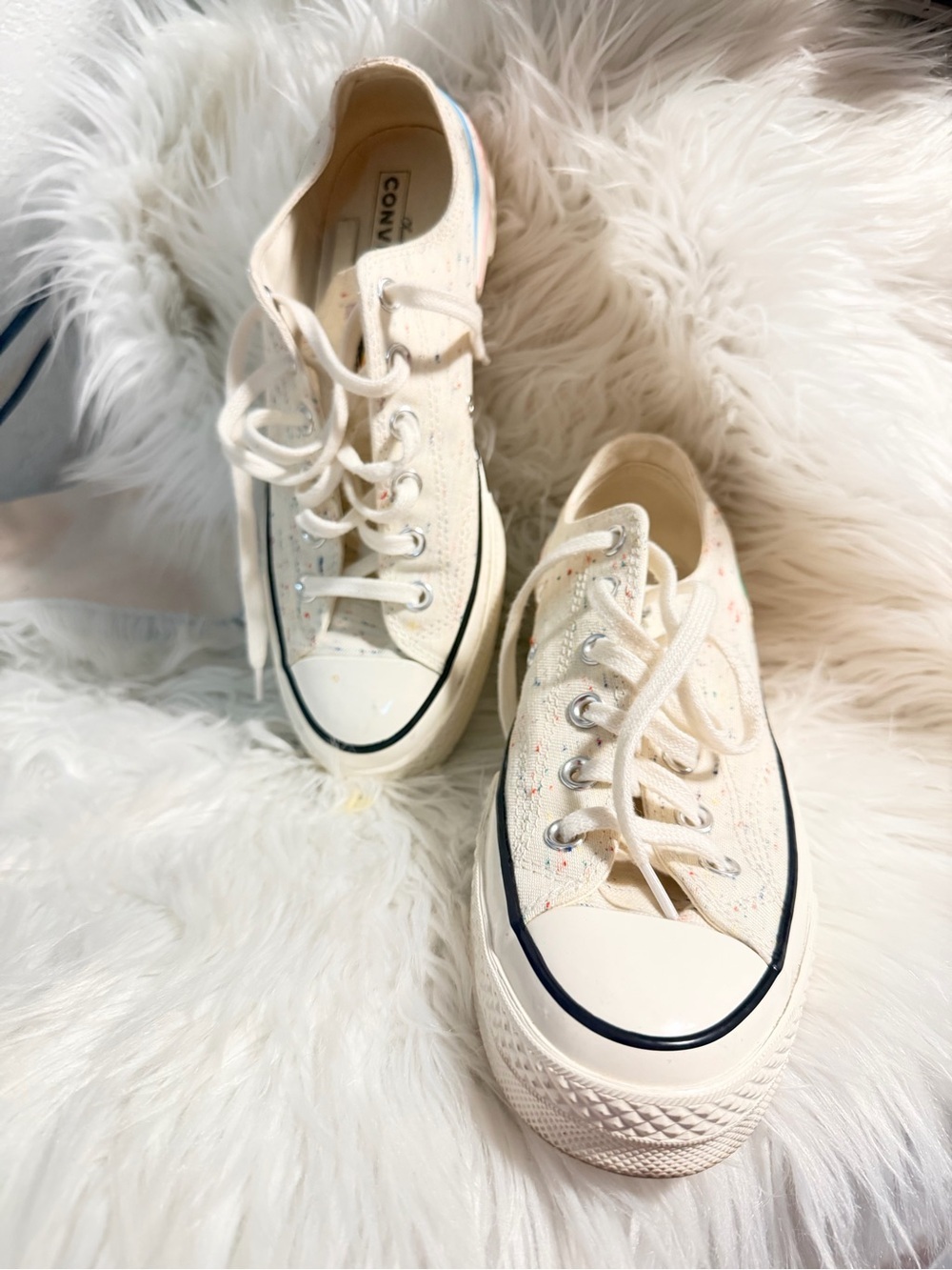 Converse Cream Low-Top Chuck Tyalor all star Sneakers  70 pride unisex